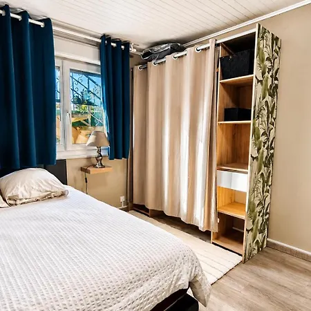 Gite 10 Pers, Home Cinema, Proche Puydufou Appartement