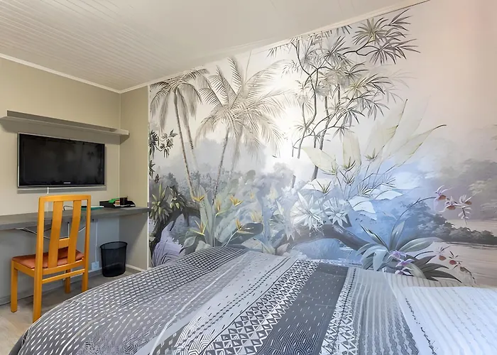 Rez De Jardin & Salle De Reunion Apartment La Ferriere (Vandee)