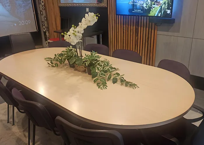 Rez De Jardin & Salle De Reunion Apartment La Ferriere (Vandee)